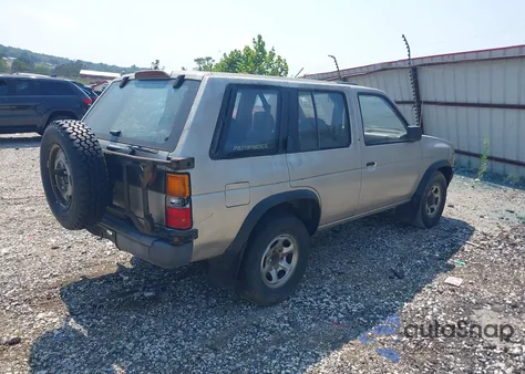 1995 Nissan Pathfinder Xe/Le из США, поврежденный, VIN JN8HD17S4SW062977